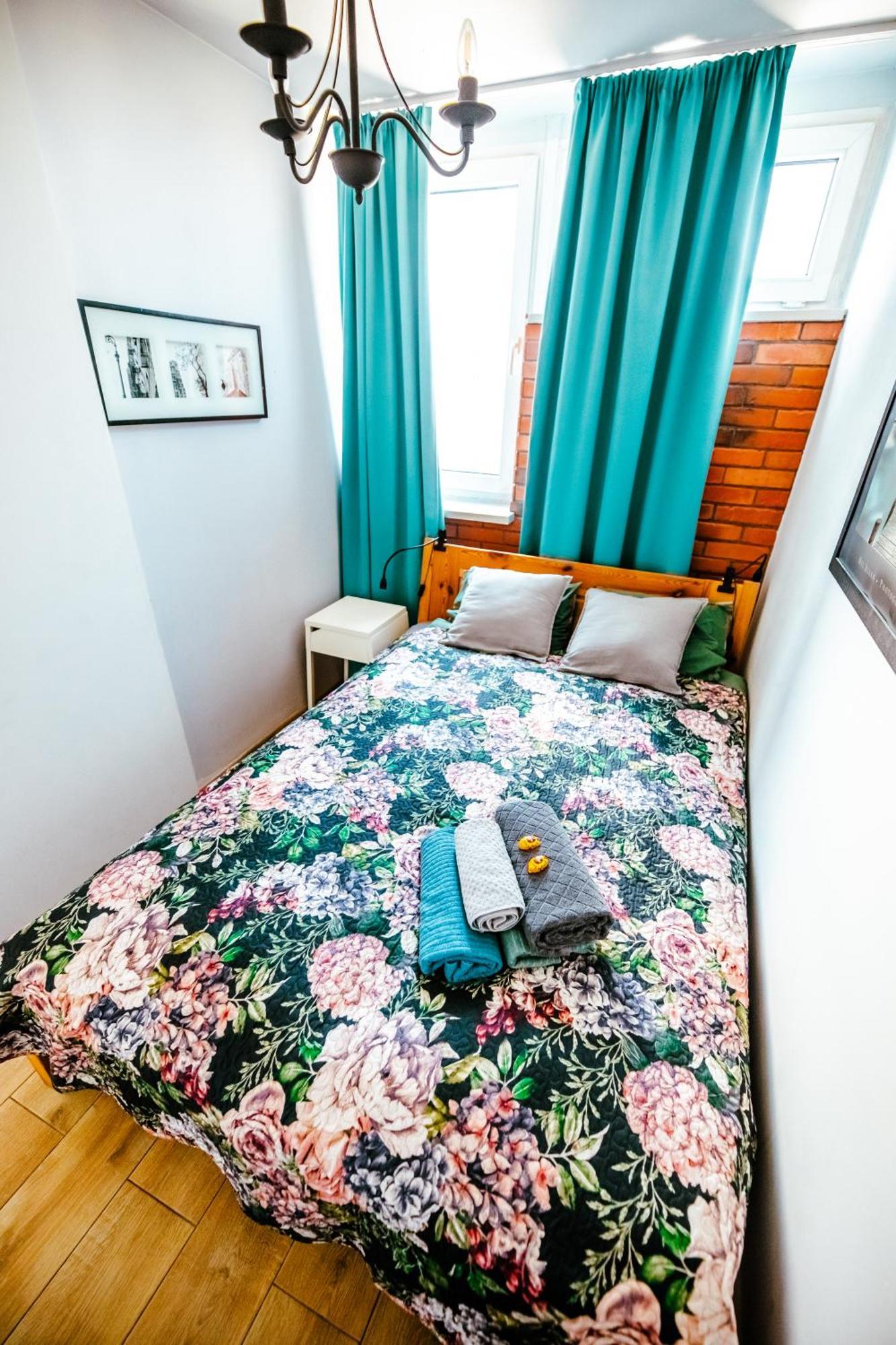 Bright 14th Floor With Balcony & Views * Warsaw