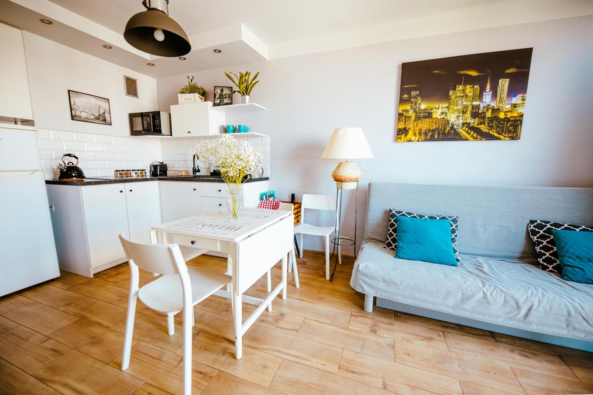 Bright 14th Floor With Balcony & Views Warsaw