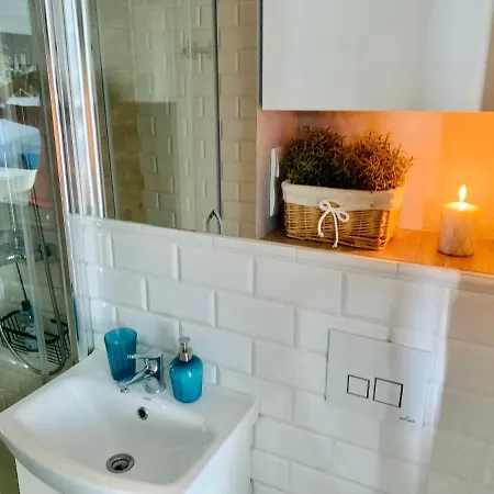 Bright 14Th Floor Central Home With Balcony & Views Warsaw Exterior photo